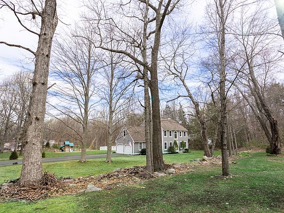 2nd image of 49 Flat Rock Dr
