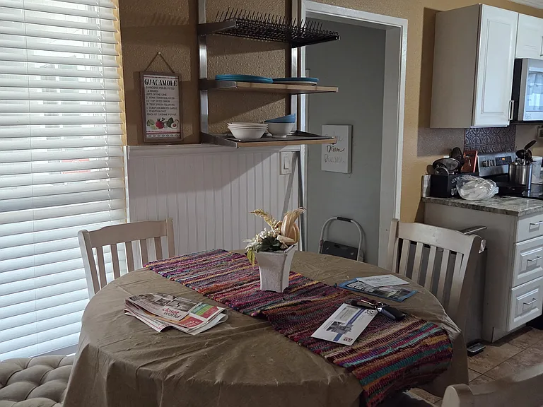 6846 Silverthorne Cir — Photo 11