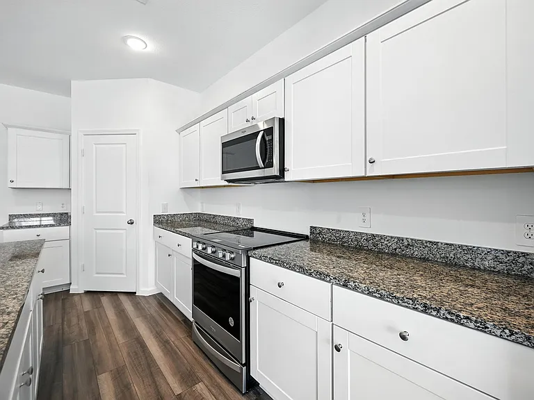 1637 Escondido Dr — Photo 15