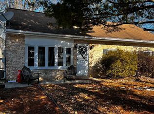 248 Fuhrman Mill Rd, Hanover, PA 17331