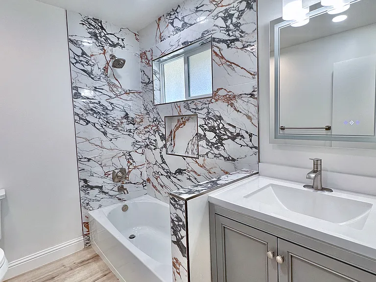 655 Mariposa Ave — Photo 21