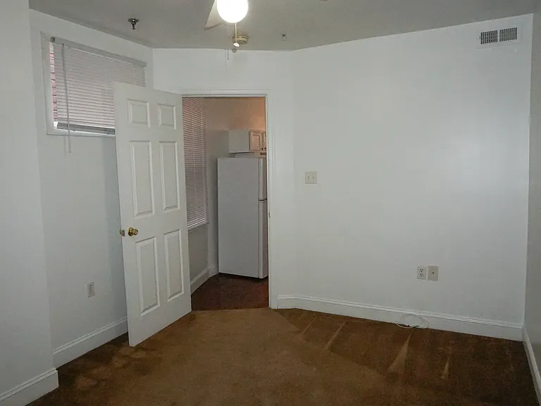 407 Gilmer St #B — Photo 12