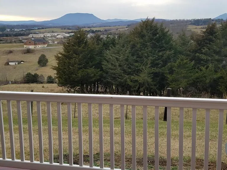78 Pinnacle Ln — Photo 12