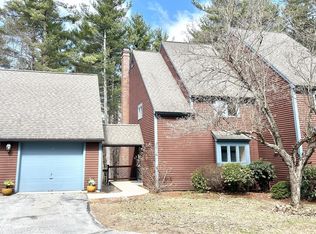 23 Woodridge Ln, Westford, MA 01886