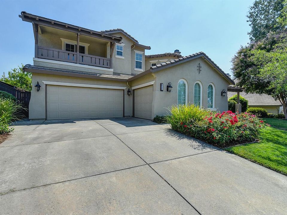 1st image of 632 Armsmere Pl