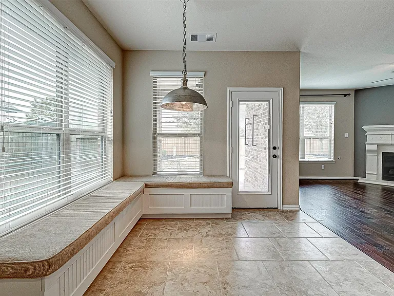 4814 Sequoia Park Ln — Photo 15