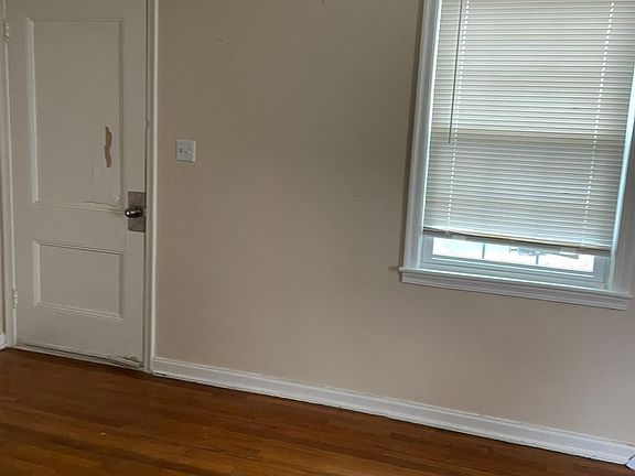 5th image of 507 Blue Ridge St