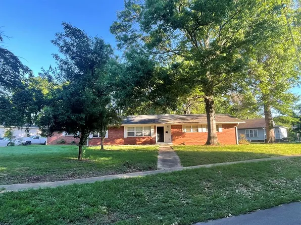 319 N Hill St, Clarksville, AR 72830