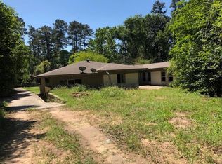 1415 N Plum Creek Dr, Spring, TX 77386