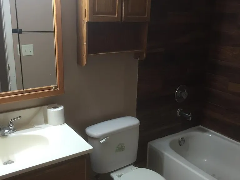 1501 Maple Dr — Photo 7
