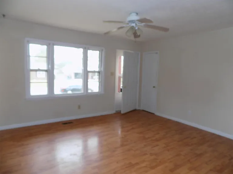6510 Cissna Dr — Photo 8