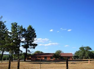 10540 E Willow Dr, Cornville, AZ 86325