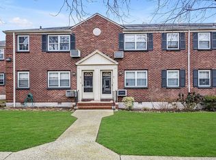 69-18 Bell Blvd #B, Oakland Gardens, NY