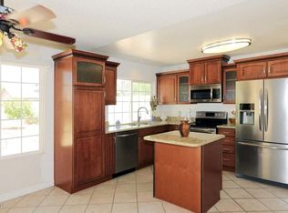 4038 E Windrose Dr, Phoenix, AZ 85032