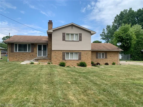 448 Catherine St, Youngstown, OH 44505