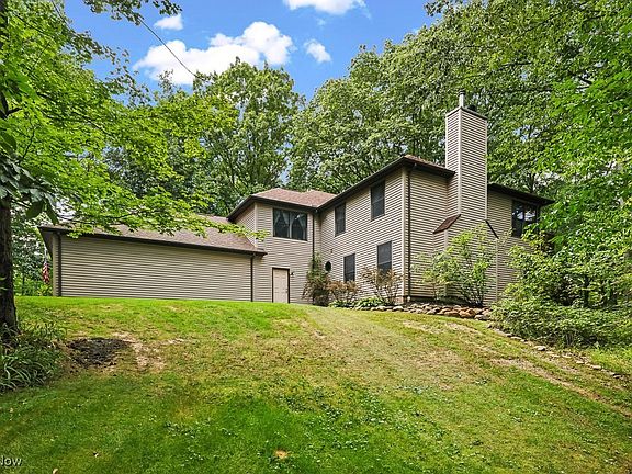 5th image of 5531 Winter Brook Dr