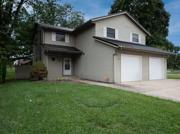 402 S Village Ct, Bloomington, IN 47403