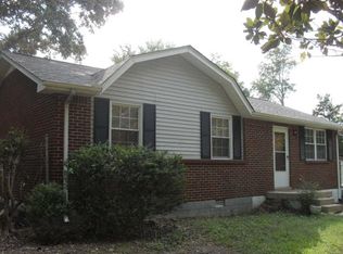 7902 Chester Rd, Fairview, TN 37062