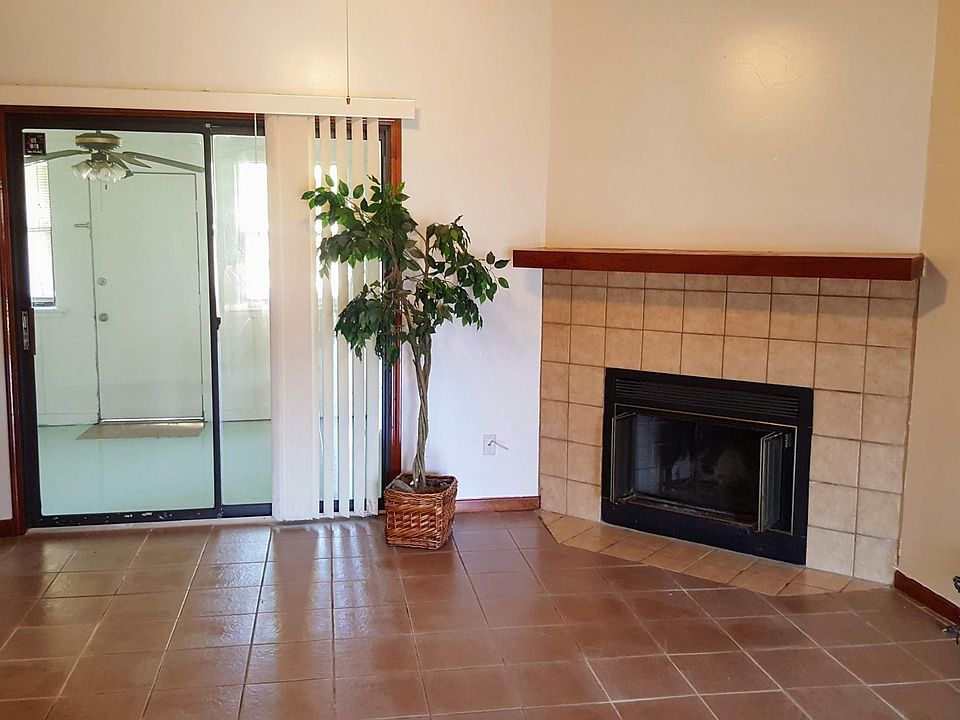 1st image of 5549 Cabot Dr N