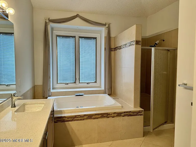 166 La Quinta Ct — Photo 13