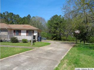 218 Yellowhammer Dr, Alabaster, AL 35007