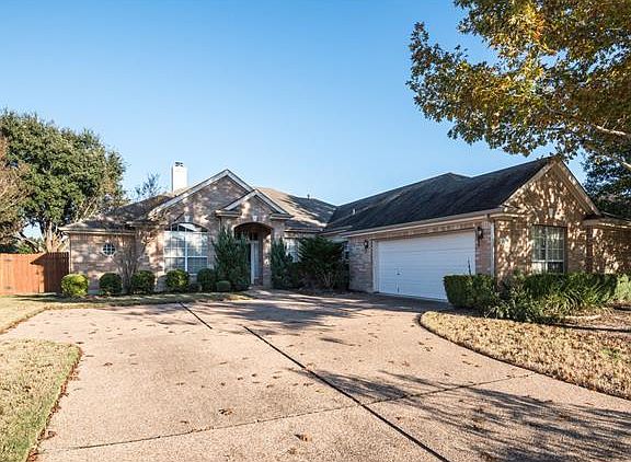 3rd image of 11025 River Plantation Dr