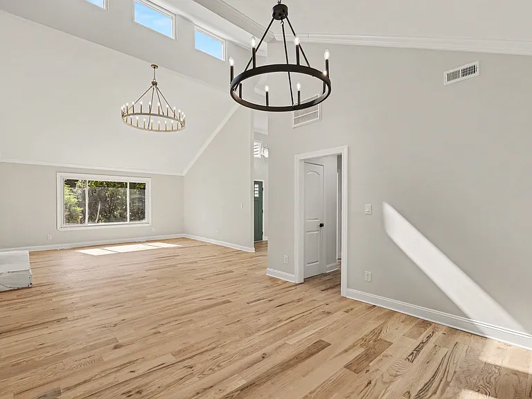 9606 Fairway Ridge Rd — Photo 6