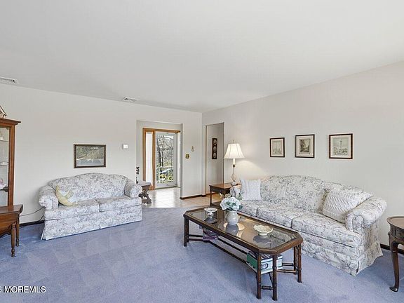 3rd image of 61 New Brunswick Avenue