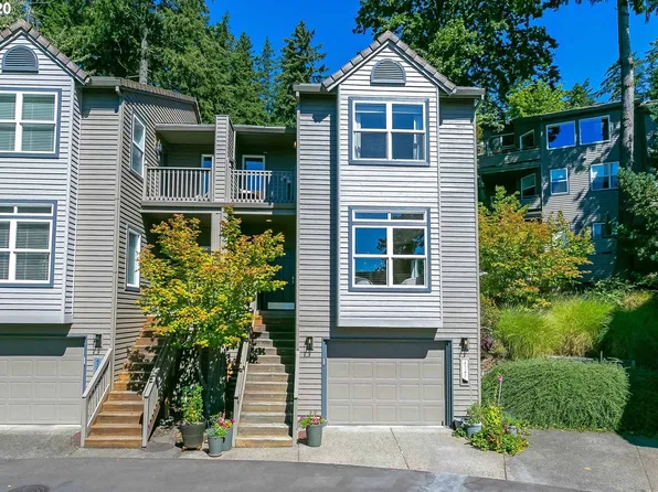 4347 Silver Ct, Lake Oswego, OR 97035