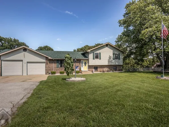 24720 Spencer Rd, Waynesville, MO 65583