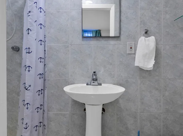 82 West End Avenue image 50 of 54