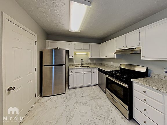 3rd image of 4825 Hairston Pl