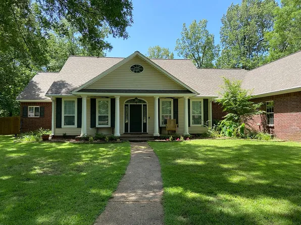 3 River Plantation, Texarkana, TX 75503