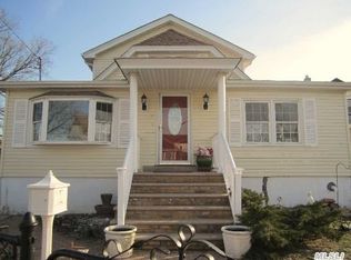 15 Meyer Ave, Jamaica, NY 11422