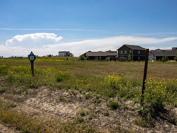 4th image of 5515 Fireweed Loop