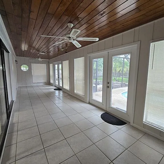 4608 Netherwood Dr — Photo 6