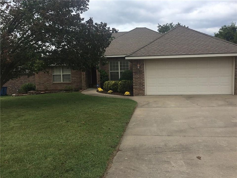1st image of 3006 Scotia Ln