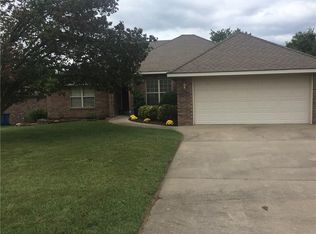3006 Scotia Ln, Bentonville, AR 72712