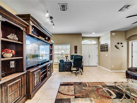 5th image of 5906 Autumn Chase Cir