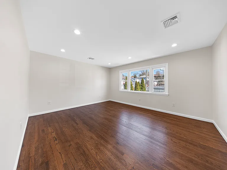 11 Sibel Ct #2 — Photo 6