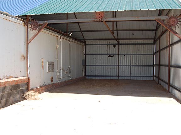 4th image of 17417 County Road 2220 Unit 6