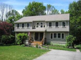74 Pleasant St, Franklin, MA 02038