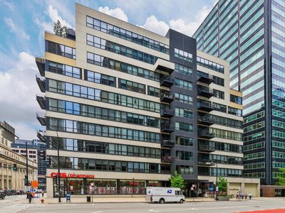 130 S Canal St APT 622, Chicago, IL, 60606