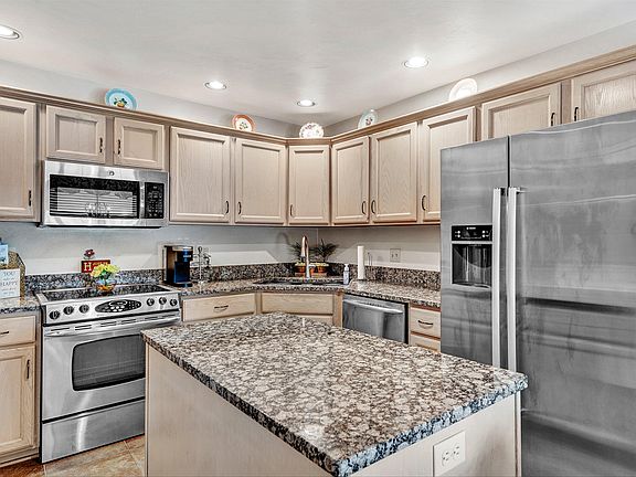 5th image of 5855 Penn Forest Pl