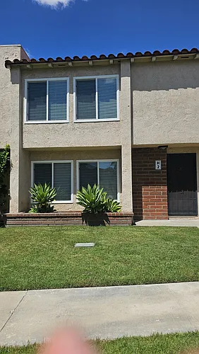 700 W La Veta Ave Photo 1
