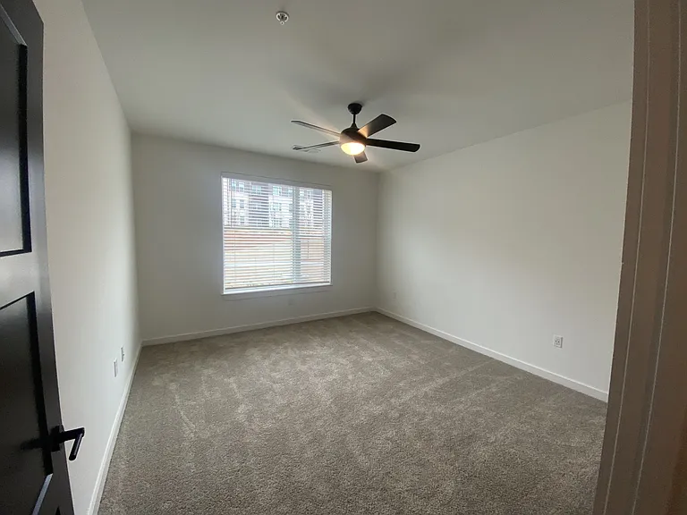 The Wren Apartments — Photo 102