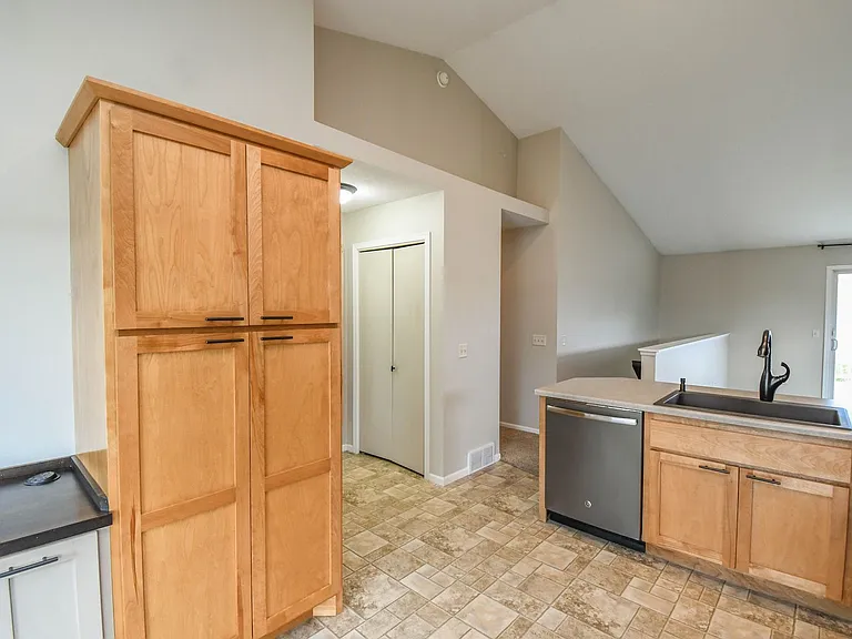 3436 W 84th Pl — Photo 11