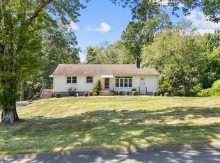 1715 Musso View Ave, Cheshire, CT 06410