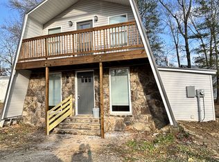 12 Chalet Dr, Manchester, TN 37355