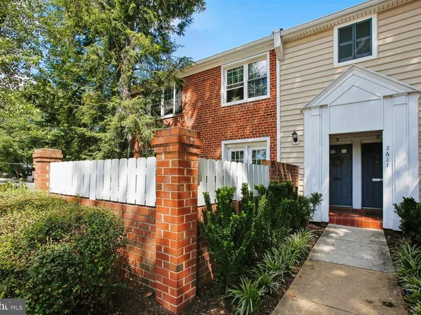 2621 S Walter Reed Dr Unit A, Arlington, VA 22206